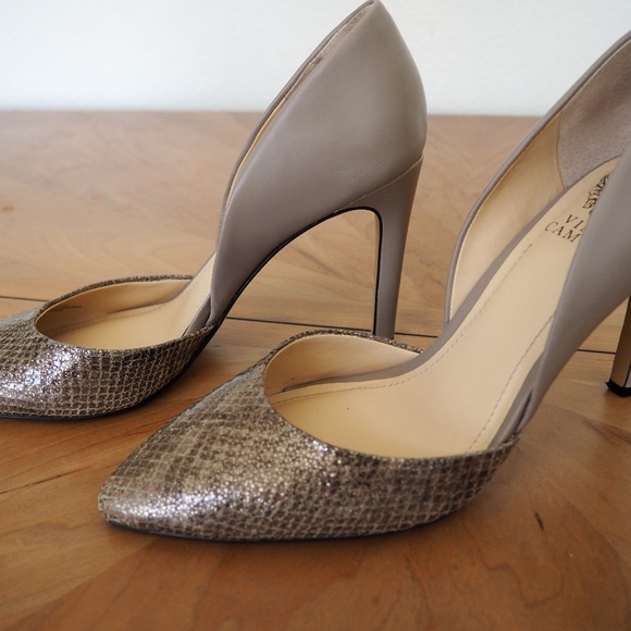 Vince Camuto Beige Snake Skin Pumps - Picture 2 of 8